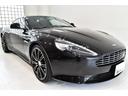 ＤＢ９ クーペ　カーボンブラック　特別仕様車　正規Ｄ車　後期型　専用装備　カーボンエクステリア　カーボンＢ　黒革　赤ステッチ　専用２０ＡＷ　開閉ナビ　Ｂカメラ　シートＨ　専用バッジ　取説　記録簿　Ｓ鍵　左ハンドル（4枚目）