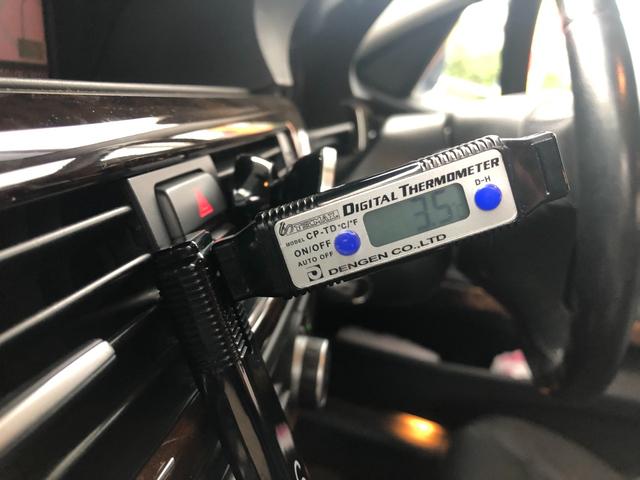 ３２３ｉ　本革シート　ＨＤＤナビ　スマートキー　ＨＩＤ　ＣＤ　５シリーズＭテックＢＢＳ製１８インチ　パワーシート　パワーウィンドウ　ＡＢＳ　盗難防止システム(25枚目)