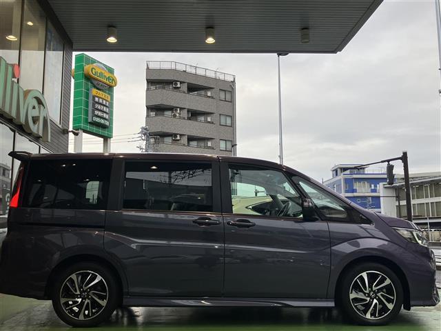 ステップワゴン モデューロX ホンダセンシング フ゜レミアムスハ゜イスハ゜ーフ゜ルP/純正SDナビ パーキングアシスト Bカメラ レーダークルーズコントロール 1オーナー BTオーディオ 両側パワースライドドア 衝突被害軽減ブレーキ DVD ETC(11枚目)