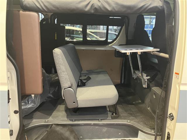 ハイエースバン ロングDX GLパッケージ パノラミックビューモニター フルタイム4WD ナビTV パワーウィンドウ パワーステアリング キーレスキー フルセグ エアコン 横滑り防止機能 SDナビ オートライト ドラレコ Dターボ ETC(13枚目)