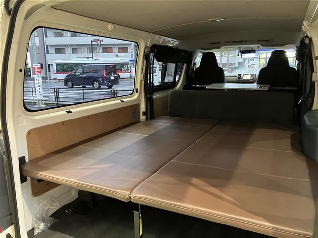 ハイエースバン ロングDX GLパッケージ パノラミックビューモニター フルタイム4WD ナビTV パワーウィンドウ パワーステアリング キーレスキー フルセグ エアコン 横滑り防止機能 SDナビ オートライト ドラレコ Dターボ ETC(24枚目)