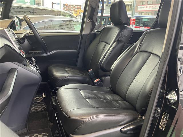 ヴォクシー ハイブリッドV BT接続 SDナビゲーション シートヒー スマートキープッシュスタート DVD再生可 Aライト Bモニター オートクルーズ Wエアバック ナビTV ESC ETC車載器 リモコンキー PS 3列(17枚目)