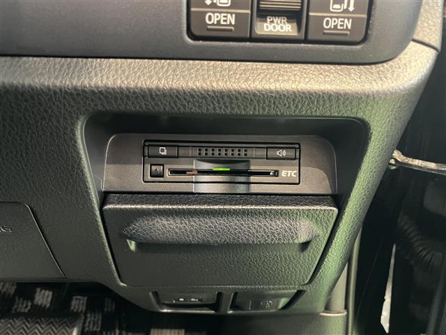 ヴォクシー ハイブリッドV BT接続 SDナビゲーション シートヒー スマートキープッシュスタート DVD再生可 Aライト Bモニター オートクルーズ Wエアバック ナビTV ESC ETC車載器 リモコンキー PS 3列(32枚目)