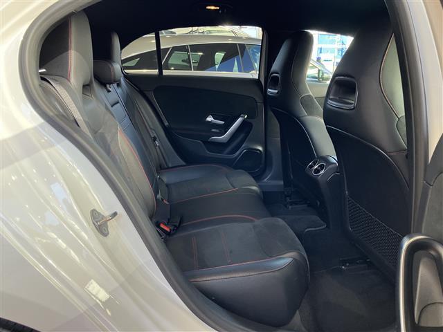 Ａクラス Ａ２００ｄ　ＡＭＧラインパッケージ（15枚目）