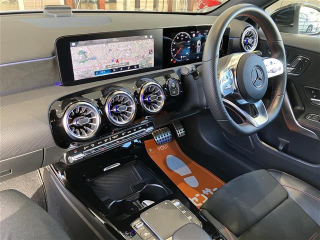 Ａクラス Ａ２００ｄ　ＡＭＧラインパッケージ（27枚目）