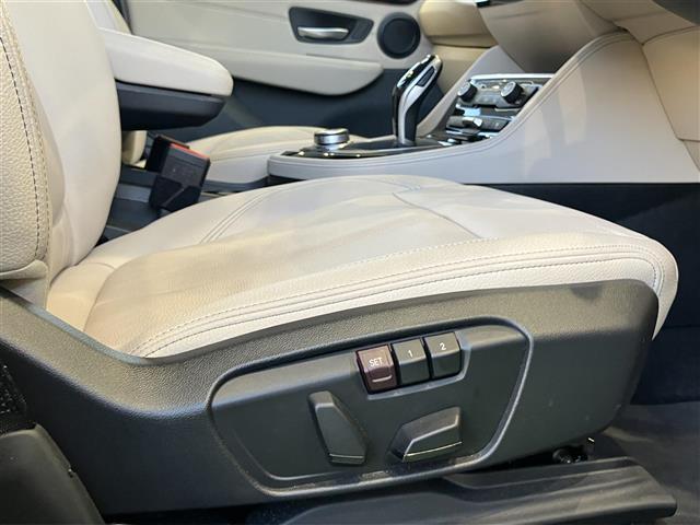 2シリーズ 218dアクティブツアラー ラグジュアリー ワンオナ/ベージュレザー/コンフォートPKG (32枚目)