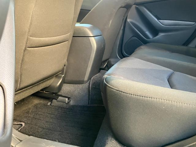 アクセラスポーツ 15S Bカメラ/衝突被害軽減システム/クルコン Rカメ パワステ サイドSRS セキュリティーアラーム ナビ付 横滑防止装置 アイドリングSTOP 整備記録簿 パワーウインドウ メモリーナビ付 エアコン(37枚目)