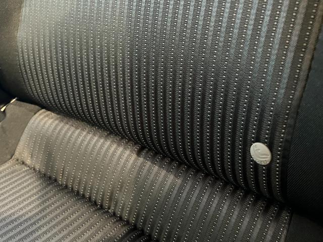 アクセラスポーツ 15S Bカメラ/衝突被害軽減システム/クルコン Rカメ パワステ サイドSRS セキュリティーアラーム ナビ付 横滑防止装置 アイドリングSTOP 整備記録簿 パワーウインドウ メモリーナビ付 エアコン(38枚目)