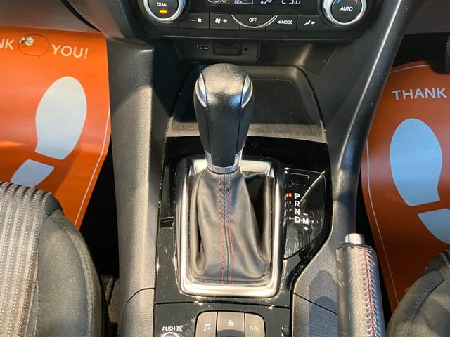 アクセラスポーツ 15S Bカメラ/衝突被害軽減システム/クルコン Rカメ パワステ サイドSRS セキュリティーアラーム ナビ付 横滑防止装置 アイドリングSTOP 整備記録簿 パワーウインドウ メモリーナビ付 エアコン(52枚目)