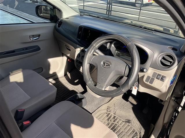 ミライース Ｘ　アイドリング　ワイヤレスキー　助手席エアバッグ　ＥＴＣ車載器　運転席エアバッグ　パワーウィンドー　ＡＢＳ　エアコンパワステ　パワステ（7枚目）