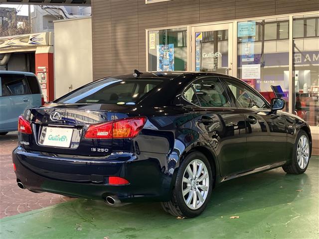 ＩＳ ＩＳ２５０　バージョンＬ　インテリキー　革Ｓ　ＨＤＤナビゲーションシステム　カーテンエアバッグ　ＡＡＣ　サンルーフ　オートライト　エアバック　ＰＷ　ナビ　キーレスエントリー　パワーステアリング　ＡＢＳ　ワンオーナー　Ｂカメ（5枚目）