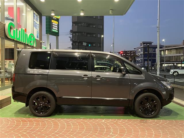 デリカＤ：５ アクティブギア　Ｂｌｕｅｔｏｏｔｈ対応　パートタイム４ＷＤ　キーフリー　ドラレコ　パワーウインドウ　フルセグ　メモリナビ　ＥＴＣ車載器　エアコン　ＥＳＣ　ターボ　オートライト　寒冷地仕様　ＤＶＤ再生　ナビ＆ＴＶ（6枚目）