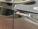 ハイブリッドＶ　ＢＴ接続　サイドエアバッグ　ＳＤナビゲーション　車線逸脱防止　スマートキープッシュスタート　盗難防止アラーム　ウォークスルー　記録簿有　ＤＶＤ再生可　Ａライト　Ｂモニター　オートクルーズ　Ｗエアバック（10枚目）
