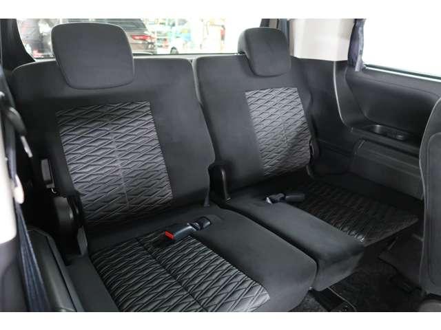 デリカＤ：５ Ｇ　パワーパッケージ　７人乗り　ワンオーナー　禁煙車　ディスプレイオーディオ　オートクルーズ　マルチカメラ　シートヒーター　前後ドラレコ　ＥＴＣ　電動シート　電動リヤゲート　ＬＥＤヘッドライト　フォグランプ　アルミホイール（10枚目）