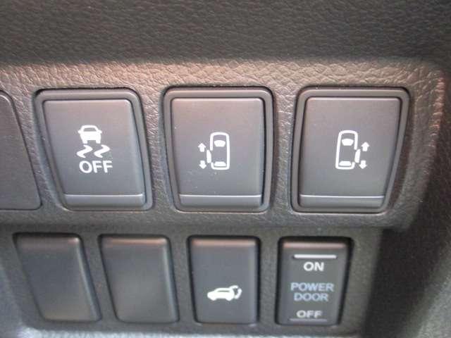 エルグランド ２．５　２５０ハイウェイスターＳ　ＭＭ５２１ＤＬナビ　アラウンドビューモニター　アルミホイル　点検記録簿　両側パワ－スライドドア　３６０カメラ　ドライブレコーダ　ワンオ－ナ－車　サイドカメラ　クルコン　インテリキー　Ｂカメラ　ＬＥＤヘッドランプ　サイドカーテンエアバック　ＥＴＣ（14枚目）