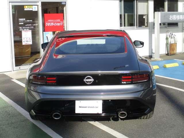 フェアレディＺ ３．０　６速　コネクトナビ　ベースグレード　クルコン　ＬＥＤヘッド　バックカメラ　衝突軽減システム　エアコン　パワーウィンドウ　パワーステアリング　ＥＴＣ　アルミホイール　インテリジェントキー（12枚目）