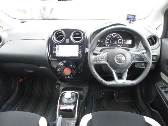 ノート e-パワー X MM318DLナビ 360°カメラ 記録簿付 運転席助手席エアバック AUTOエアコン 1オーナー 盗難防止システム ナビTV AW 運転席エアバッグ インテリジェントキー ドラレコ パワーウィンドウ(4枚目)
