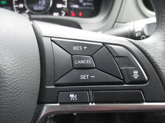 ノート e-パワー X MM318DLナビ 360°カメラ 記録簿付 運転席助手席エアバック AUTOエアコン 1オーナー 盗難防止システム ナビTV AW 運転席エアバッグ インテリジェントキー ドラレコ パワーウィンドウ(6枚目)