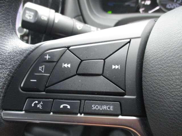 ノート e-パワー X MM318DLナビ 360°カメラ 記録簿付 運転席助手席エアバック AUTOエアコン 1オーナー 盗難防止システム ナビTV AW 運転席エアバッグ インテリジェントキー ドラレコ パワーウィンドウ(7枚目)