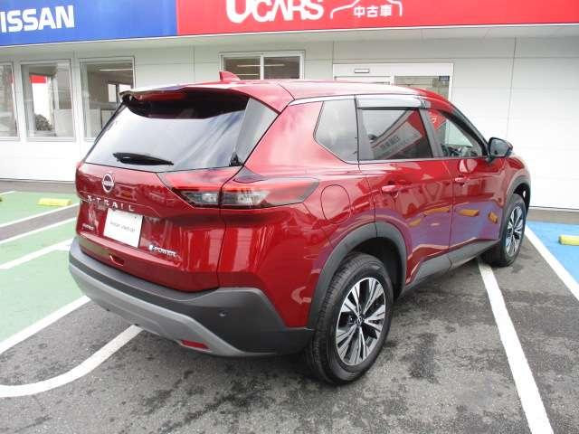 エクストレイル Ｘ　ｅ－４ＯＲＣＥ　４ＷＤ　コネクトナビ　プロパイロット　エマブレ　アダプティブクルーズコントロール　ＬＥＤヘッドライト　ドラレコ　インテリジェントキー　ＥＴＣ　記録簿　ＡＡＣ　盗難防止システム（2枚目）