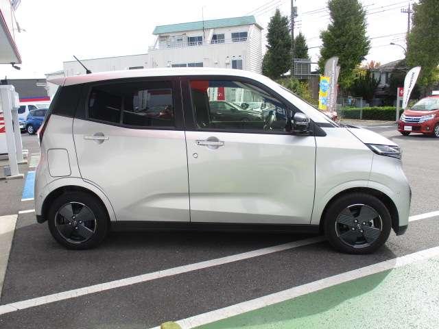 サクラ G プロパイロット Mopメモリーナビ AVM アラウンドビュ- プロパイロット ワンオーナ- 踏み間違い防止アシスト LEDヘッドランプ スマートキー 禁煙車使用 LDW 盗難防止システム オートエアコン ETC(11枚目)