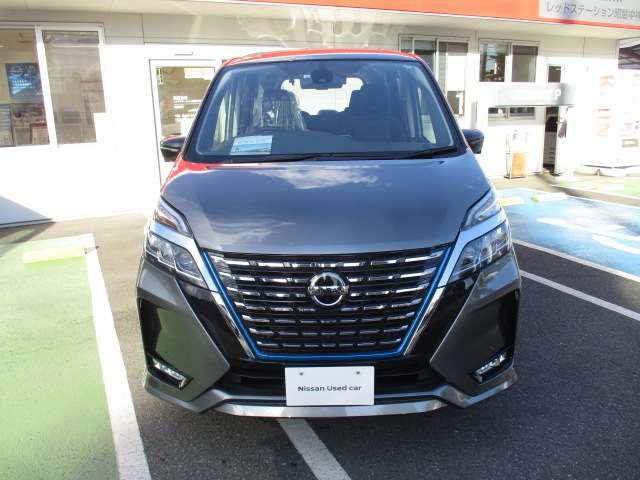 セレナ e-パワー ハイウェイスターV MM512DLナビ 後席モニター 360°カメラ エマジェンシーブレーキ 1オナ スマキー LED レーンアシスト 点検記録簿付 ETC ドラレコ イモビ フルオートエアコン アルミホイール(10枚目)