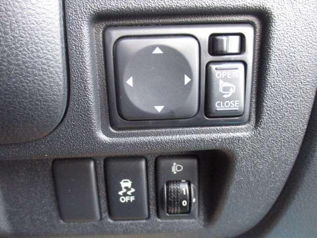 マーチ １．２　Ｓ　ＭＭ３１８Ｄ－Ｗ　Ｂカメラ　Ｆドライブレコーダー　１セグＴＶ　メンテナンスノート　１オーナ－　運転席助手席エアバック　キーレス　バックモニター　ＥＴＣ　ドラレコ　ナビＴＶ　パワーウインド　メモリーナビゲーション　オートエアコン　ＰＳ　運転席エアバッグ（19枚目）