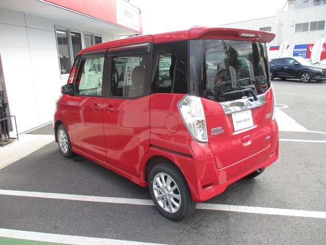 デイズルークス ６６０　ハイウェイスターＸ　Ｖセレクション　＋ＳａｆｅｔｙＩＩ　ＭＣ３１４Ｄ－Ｗナビ　アラウンドビューモニター　ナビＴＶ　インテリジェントキー　サイドエアバッグ　エアコン　ＡＢＳ　パワステ　パワーウィンド　エアバック　メモリーナビ　アルミホイル　助手席エアバッグ　キーフリー　ＰＳドア（11枚目）