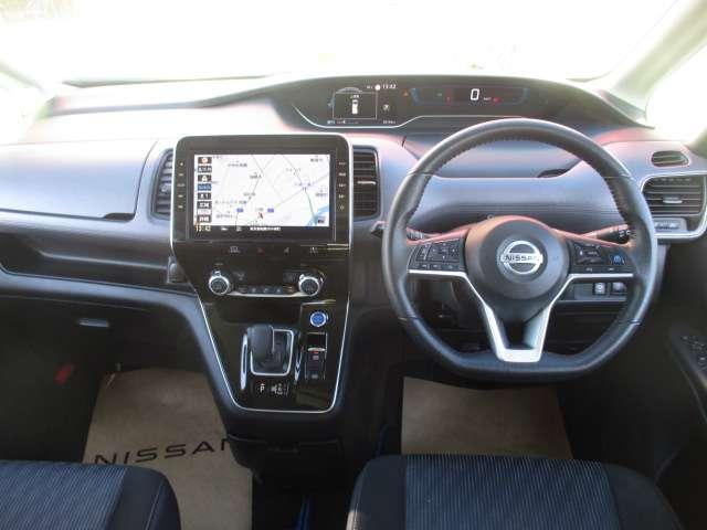 セレナ 1.2 e-POWER ハイウェイスター V MM521DLナビ 360°カメラ エマジェンシーブレーキ 1オナ スマキー LED レーンアシスト 点検記録簿付 ETC ドラレコ イモビ サイドカーテンエアバック フルオートエアコン アルミホイール エアバック(4枚目)