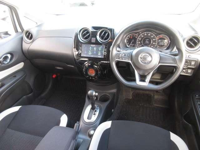 ノート Ｘ　ＤＩＧ－Ｓ　ＭＭ３１６ＤＷナビ　アラウンドビュー　エマージェンシブレーキ　左右エアバック　イモビ　ＡＡＣ　スマキー　ＥＴＣ　整備記録簿　パワーウィンドウ　ドライブレコーダー　１オーナー　ナビＴＶ　メモリーナビ（4枚目）