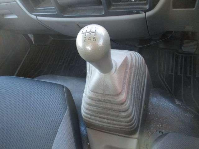 アトラストラック フルスーパーロー ディーゼルターボ 6MT 2t シングルキャブ(3枚目)