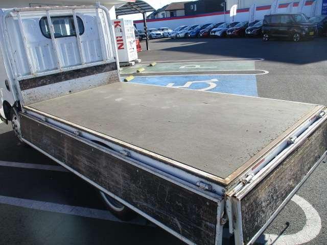 アトラストラック フルスーパーロー ディーゼルターボ 6MT 2t シングルキャブ(18枚目)