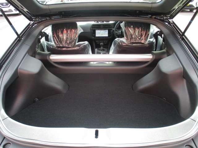 フェアレディZ 3.0 バージョン S 6速 コネクトナビ バックカメラ LEDヘッドライト インテリジェントキー ナビTV サイドエアバッグ ETC オートエアコン オートクルーズコントロール パワーウィンドウ 衝突被害軽減システム Bモニタ(19枚目)