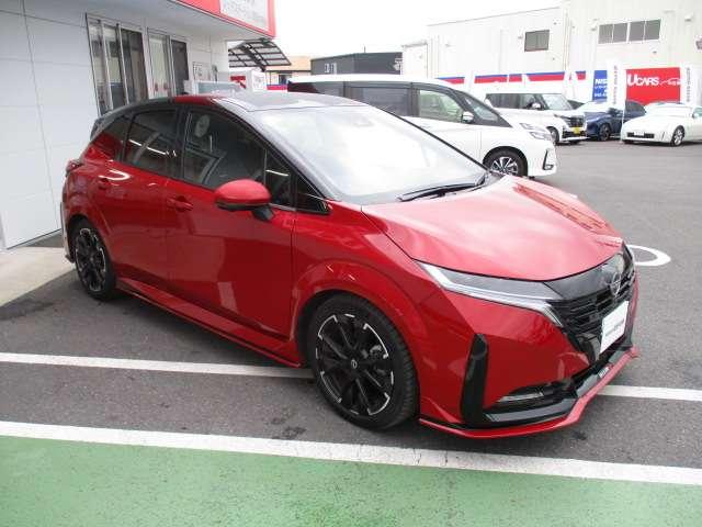 オーラ 1.2 NISMO プロパイロット コネクトナビ カーテンエアバッグ エマブレ 禁煙 インテリキー ETC 車線逸脱警報 フルセグ キーフリーシステム ダブルエアバック 定期点検記録簿 アルミホイール 運転席エアバッグ メモリーナビ 試乗車 ナビTV(11枚目)