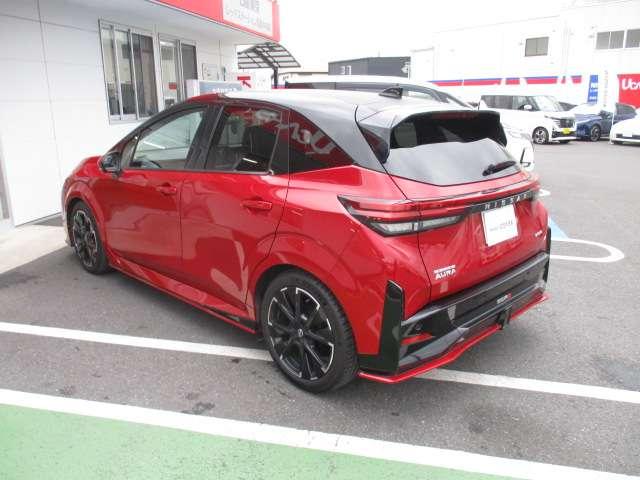 オーラ 1.2 NISMO プロパイロット コネクトナビ カーテンエアバッグ エマブレ 禁煙 インテリキー ETC 車線逸脱警報 フルセグ キーフリーシステム ダブルエアバック 定期点検記録簿 アルミホイール 運転席エアバッグ メモリーナビ 試乗車 ナビTV(14枚目)