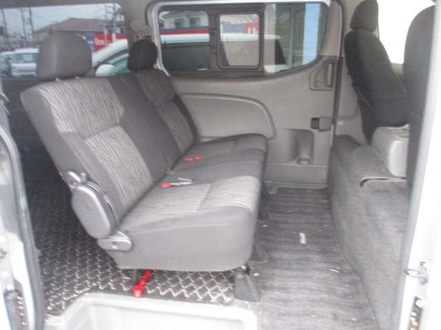 ＮＶ３５０キャラバンバン ２．０　プレミアムＧＸ　ロングボディ　ＭＪ１１７ＤＷナビ　アラウンドビュー　ブレーキサポート　全周囲カメラ　盗難防止装置　ＡＣ　キーレスエントリ　スマートキー　パワーウインドウ　ＥＴＣ　運転席エアバッグ　メモリーナビ　ドラレコ　ＬＥＤヘッドライト　パワーステアリング　ＡＢＳ（18枚目）