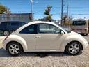 VOLKSWAGEN NEW BEETLE