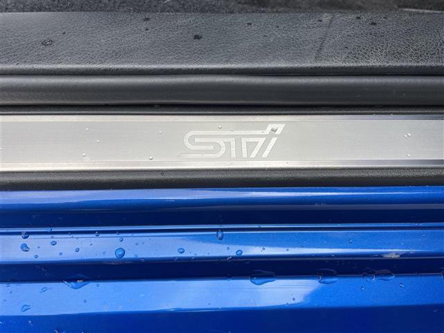 インプレッサ ＷＲＸ　ＳＴｉ　４ＷＤ／社外ナビ／ＡＭ・ＦＭ／ＣＤ・ＤＶＤ／Ｂｌｕｅｔｏｏｔｈ／ワンセグＴＶ／バックカメラ／ＥＴＣ／ＳＴＩ純正レカロシート／ＳＴＩ純正ホイール／ワンオーナー／ＨＫＳマフラー（27枚目）