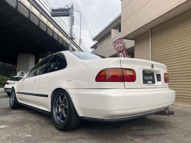 シビッククーペ ベースグレード　Ｂ１６Ａ載せ替え　Ｏ／Ｈ済みハイコンプエンジン　２名乗車　６点式ロールケージ　機械式ＬＳＤ　オリジナルマフラーＭＹＡＫＵＤＯ　リアディスクブレーキ　フル公認済み　ワイヤータック　エアコンタック（6枚目）