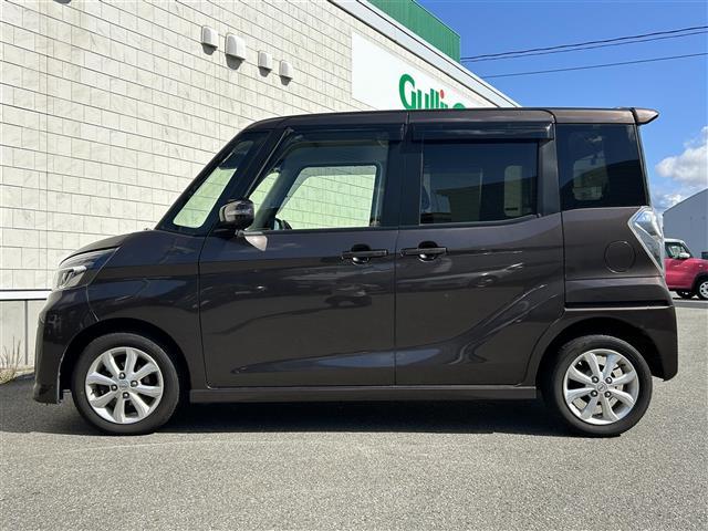 デイズルークス ハイウェイスター　Ｘターボ　４ＷＤターボ　純正ナビ　フルセグＴＶ／ＡＭ／ＦＭ／ＣＤ／ＤＶＤ　Ｂｌｕｅｔｏｏｔｈ　禁煙車　前後ドライブレコーダー　全周囲カメラ　左側パワースライドドア　衝突被害軽減システム　ワンオーナー　禁煙車（6枚目）