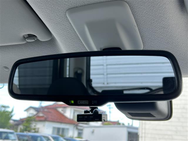 デイズルークス ハイウェイスター　Ｘターボ　４ＷＤターボ　純正ナビ　フルセグＴＶ／ＡＭ／ＦＭ／ＣＤ／ＤＶＤ　Ｂｌｕｅｔｏｏｔｈ　禁煙車　前後ドライブレコーダー　全周囲カメラ　左側パワースライドドア　衝突被害軽減システム　ワンオーナー　禁煙車（25枚目）