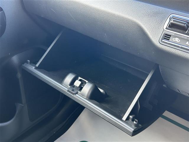 ワゴンＲスティングレー ハイブリッドＸ　禁煙車　４ＷＤ　社外オーディオ　アイドリングストップ　コーナーセンサー　衝突被害軽減ブレーキ　車線逸脱警報　横滑り防止装置　盗難防止装置　ＬＥＤヘッドライト　シートヒーター　冬タイヤ積み込み（22枚目）