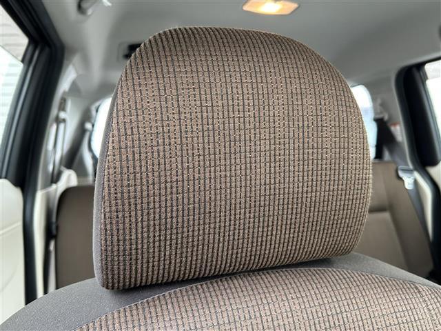 シエンタ ハイブリッドＧ　純正ナビＦＭ／ＡＭ／フルセグ　Ｂｌｕｅｔｏｏｔｈ　両側パワースライドア　衝突軽減ブレーキ　車線逸脱装置　プッシュスタート　バックカメラ　ＡＵＴＯライト　フォグランプ　ワンオーナー　禁煙車（30枚目）