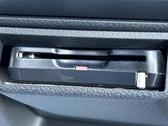 フォレスター アドバンス 禁煙車 4WD 純正SDナビ Bluetooth 全車速追従機能クルーズコントロール アクティブレーンキープアシスト プリクラッシュブレーキ LEDヘッドライト ドライブレコーダー バックカメラ(28枚目)