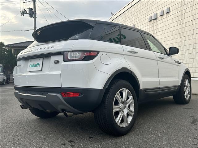 レンジローバーイヴォーク SEプラス 4WD 純正ナビFM/AM/Bluetooth レザーシート 全首位カメラ MERIDIANサウンド クルーズコントロール パドルシフト アイドリングストップ 電動パーキングブレーキー シートヒータ(5枚目)