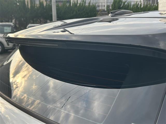 レンジローバーイヴォーク SEプラス 4WD 純正ナビFM/AM/Bluetooth レザーシート 全首位カメラ MERIDIANサウンド クルーズコントロール パドルシフト アイドリングストップ 電動パーキングブレーキー シートヒータ(15枚目)