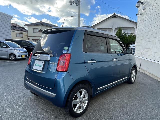 Ｎ－ＯＮＥ プレミアム　禁煙車　社外ＳＤナビ　フルセグＴＶ　ＡＭ／ＦＭ／Ｂｌｕｅｔｏｏｔｈ接続　衝突軽減ブレーキ　横滑り防止装置　純正１４インチアルミホイール　オートライト　純正フロアマット　純正ドアバイザー（5枚目）