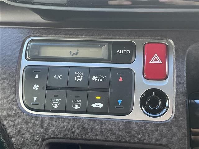 Ｎ－ＯＮＥ プレミアム　禁煙車　社外ＳＤナビ　フルセグＴＶ　ＡＭ／ＦＭ／Ｂｌｕｅｔｏｏｔｈ接続　衝突軽減ブレーキ　横滑り防止装置　純正１４インチアルミホイール　オートライト　純正フロアマット　純正ドアバイザー（23枚目）