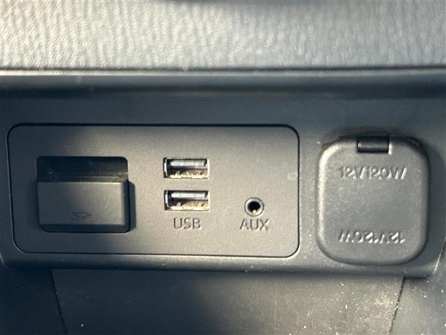 デミオ １５Ｓツーリング　４ＷＤ　純正ナビＦＭ／ＡＭ／Ｂｌｕｅｔｏｏｔｈ　スマートシティブレーキサポート　ＢＳＭシステム　車線逸脱防止装置　横滑り防止装置　バックカメラ　ＡＵＴＯライト　スペアキー　スマートキー　冬タイヤ積載（32枚目）