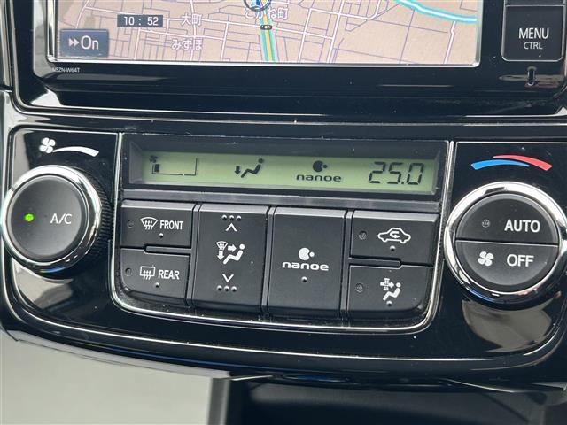 カローラフィールダー ハイブリッドＧ　純正ナビＦＭ／ＡＭ／フルセグ／ＤＩＳＣ　Ｂｌｕｅｔｏｏｔｈ　衝突軽減ブレーキ　逸脱防止装置　横滑り防止装置　プッシュスタート　ＥＶ　Ｍｏｏｄ　ＥＣＯ　Ｍｏｏｄ　純正バイザー　純正マット　スマートキー（27枚目）
